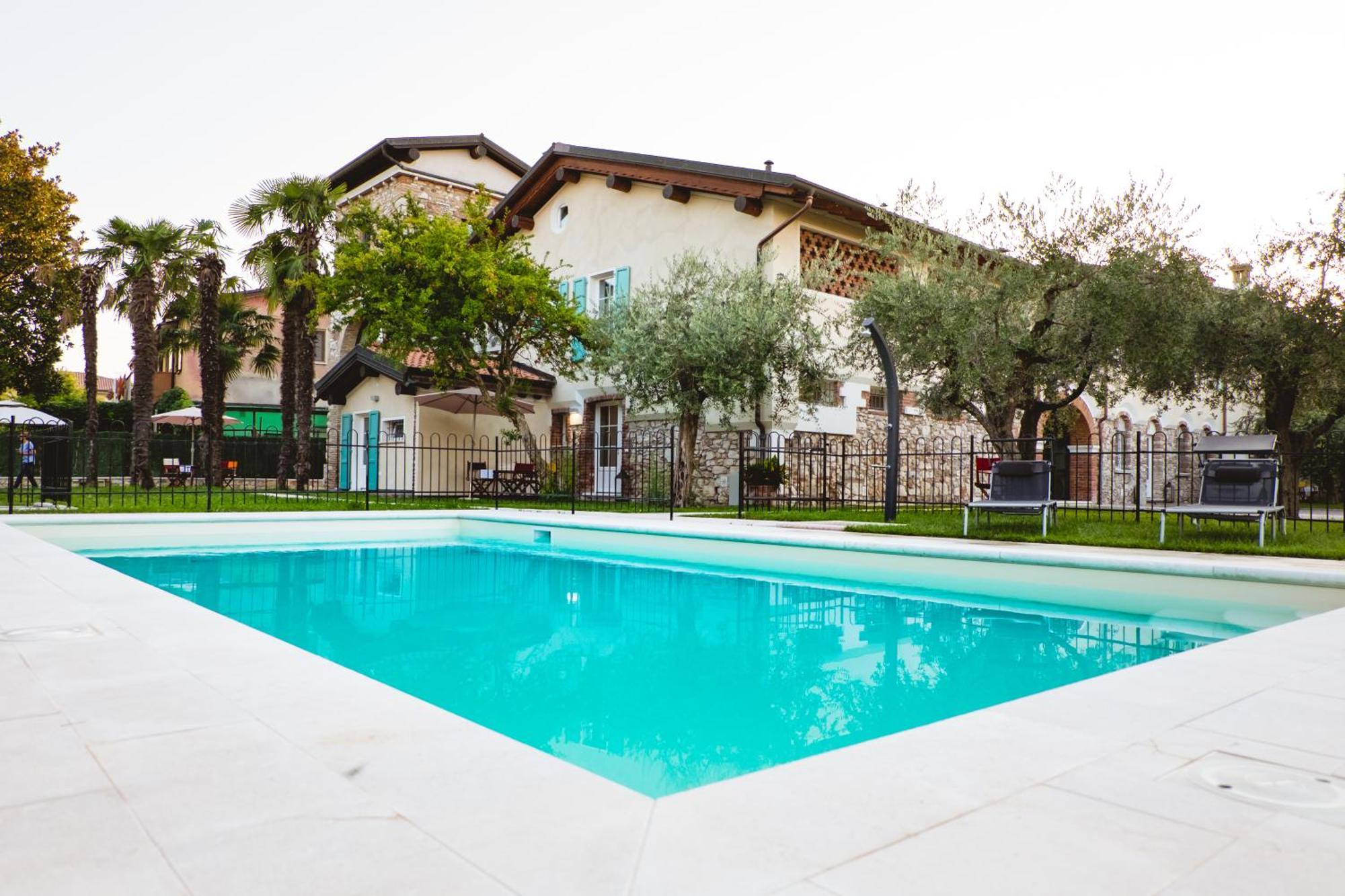 Villa Colli Storici Desenzano del Garda Exterior photo